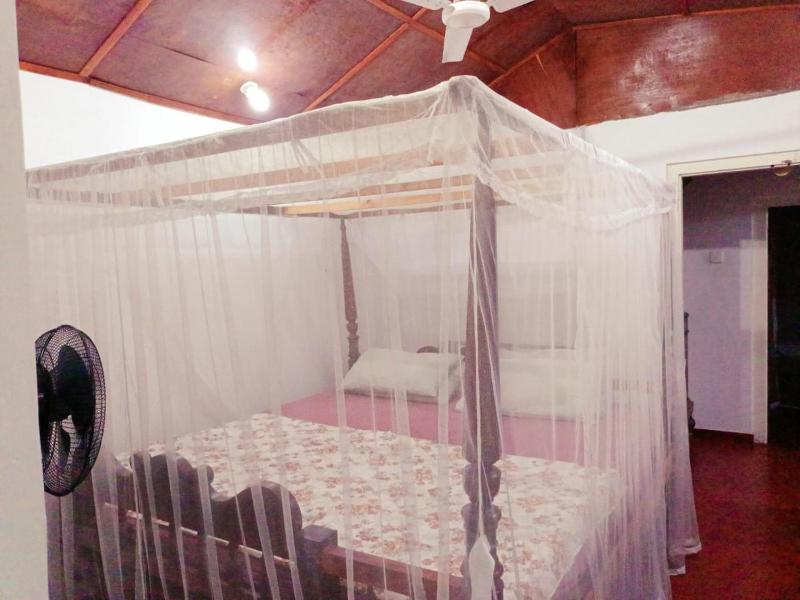 Hill Side Kings Villa (Colonial Bungalow) - image 6