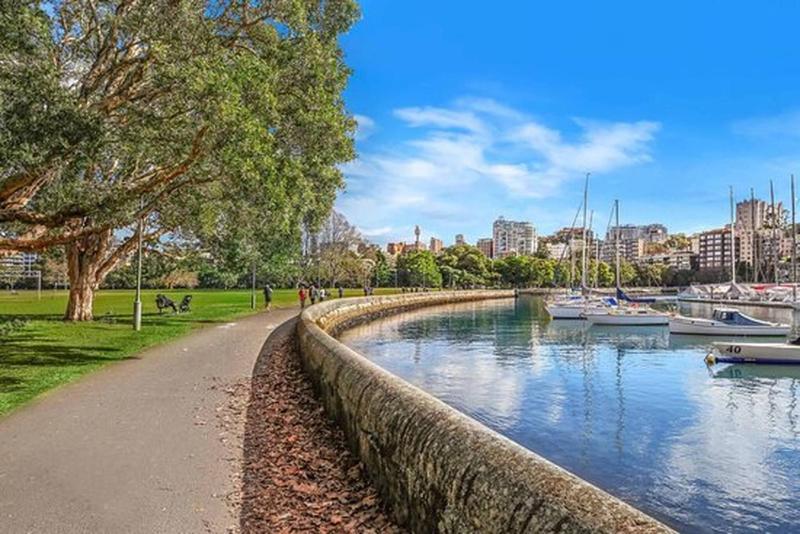 Potts Point Cozy Studio Near Parks Water - image 14