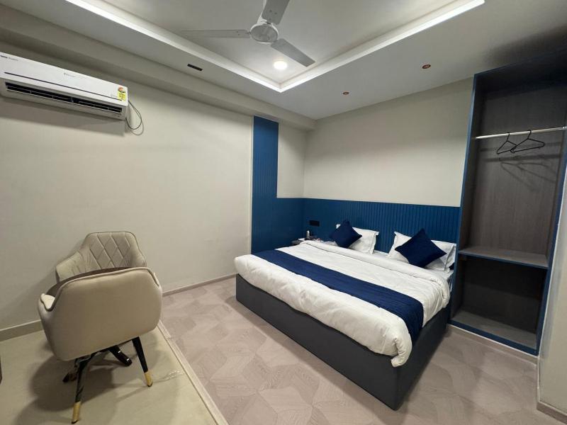 Hotel Aryan Inn at Railway Station Road Haridwar - image 5