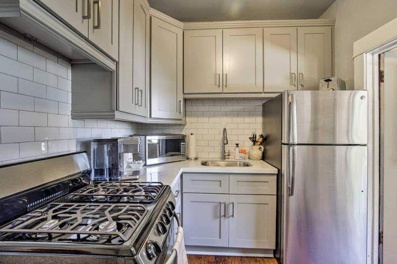 Cozy Apt Near GasLamp - image 12