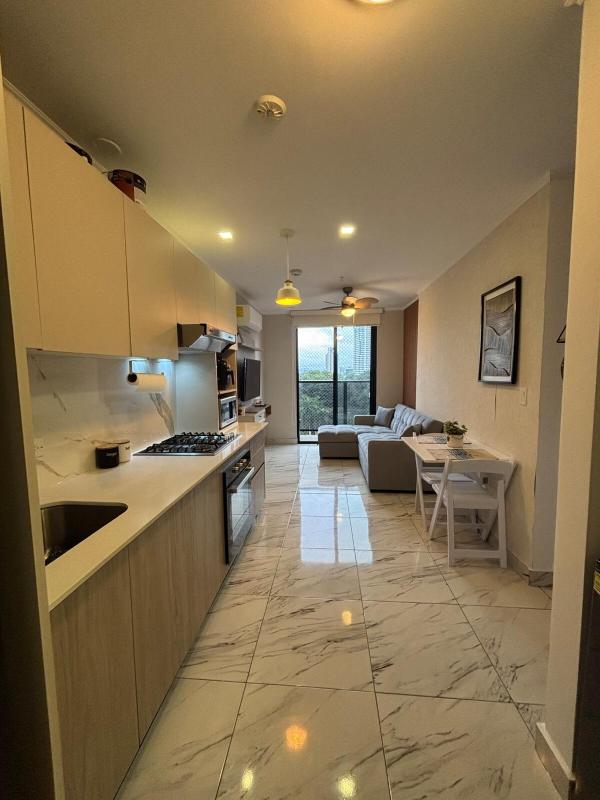 Comfortable apartment within walking distance of the coastal strip - image 12