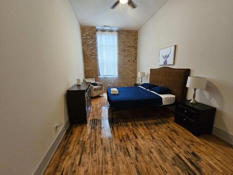 4 Bedroom Sleeps 20 people - image 9