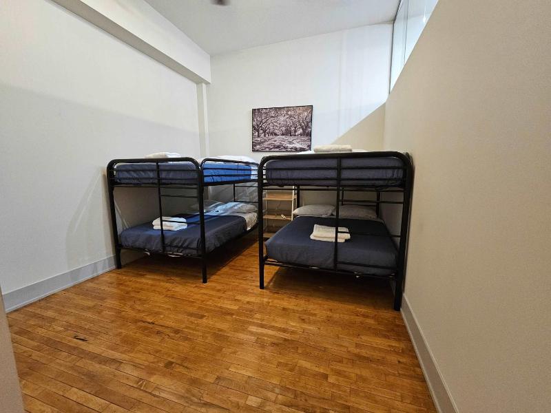 4 Bedroom Sleeps 20 people - image 14