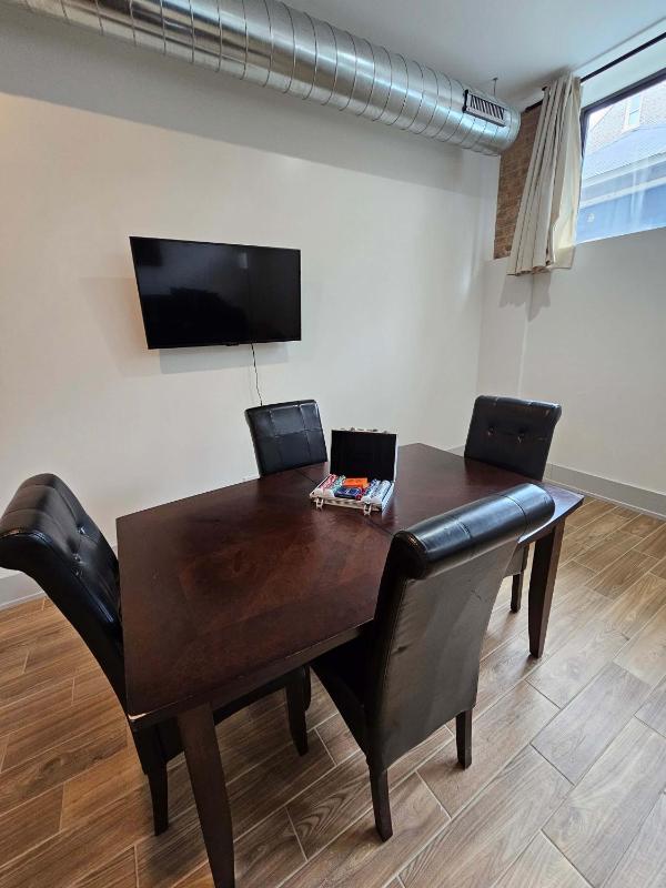 4 Bedroom Sleeps 20 people - image 12