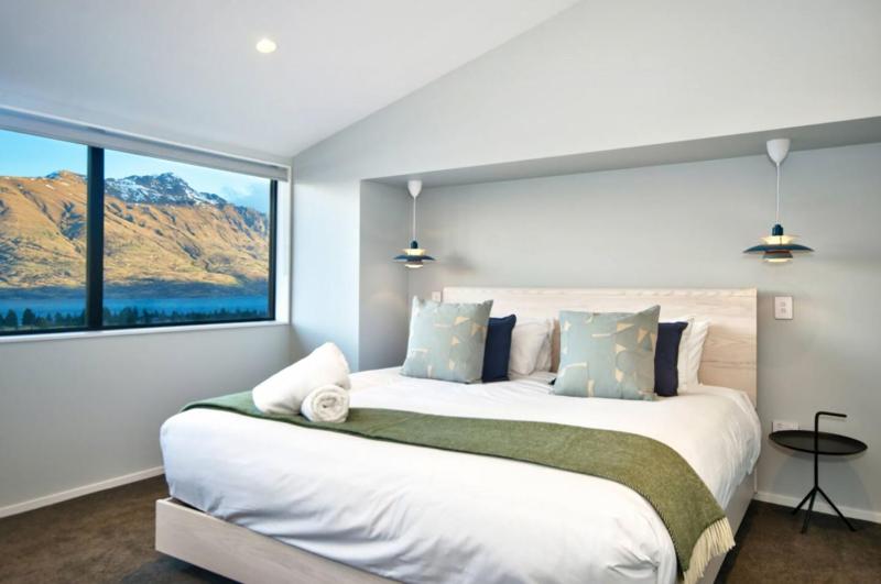 Tikoke Heights stunning views - image 5
