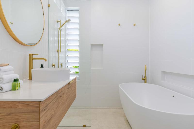 Baha Villa 89A - 4 Bedroom Luxury Home Close to Town - image 16