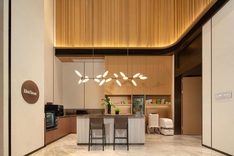 Hilton Garden Inn Shenzhen Pingshan Chaoshang Plaza - image 9