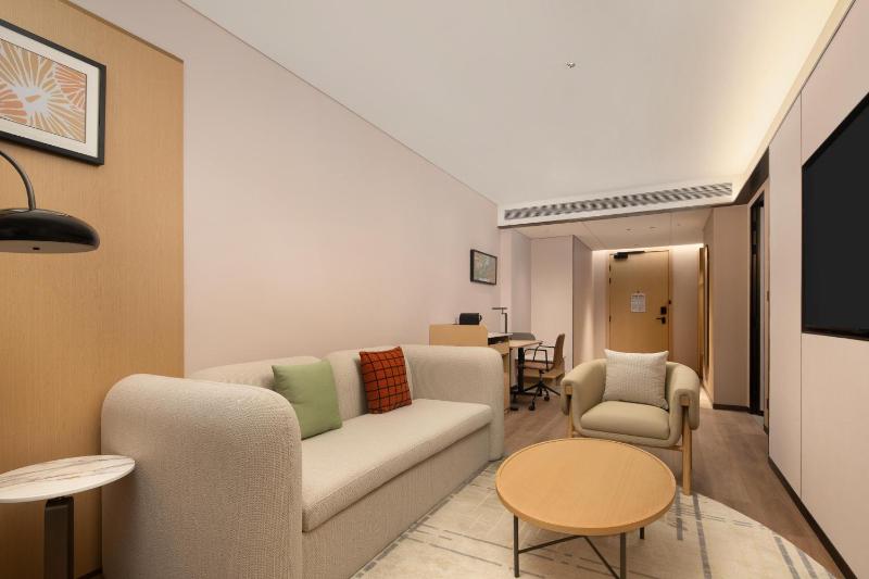Hilton Garden Inn Shenzhen Pingshan Chaoshang Plaza - image 7