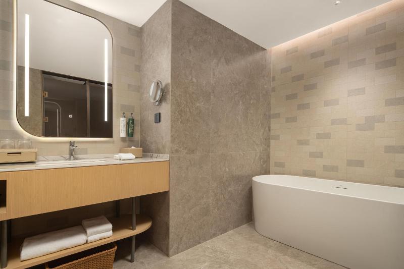 Hilton Garden Inn Shenzhen Pingshan Chaoshang Plaza - image 25