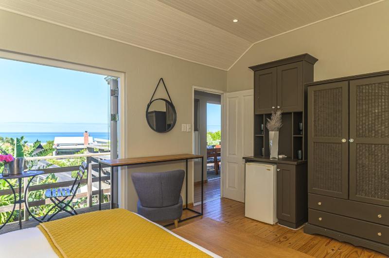 Villa Blu Guesthouse - image 6