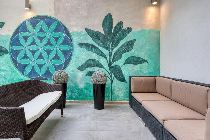 Luxury 2bedroom house with large back yard RABE1-2 - image 15