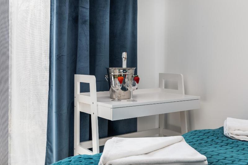 Little Laguna Apartments SPA & Gym by Noclegi Renters - image 16