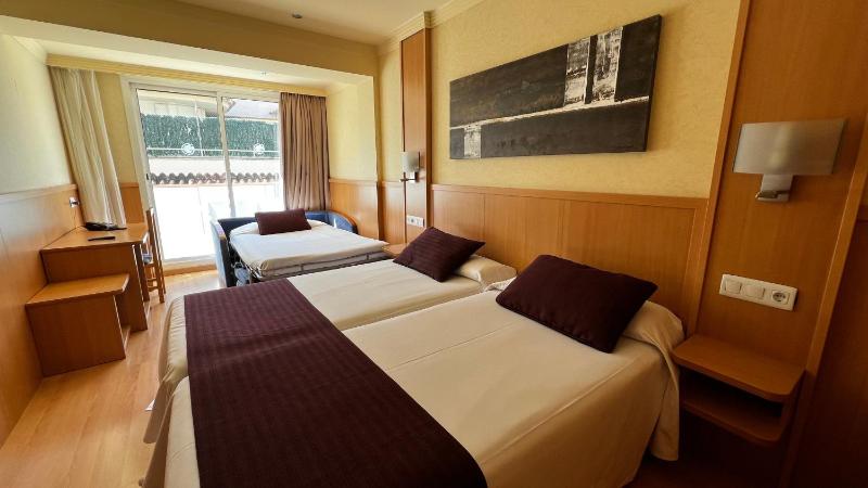 Hotel Guitart Central Park Aqua Resort - image 6