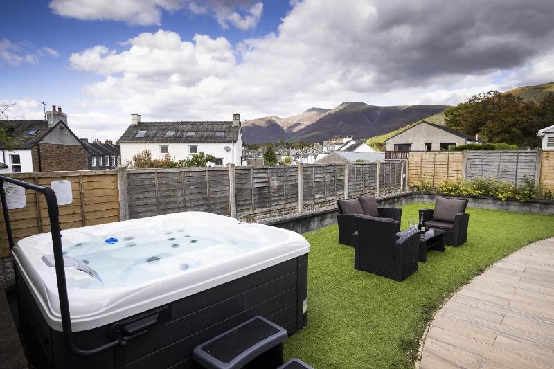 Fellside Hideaway - image 1