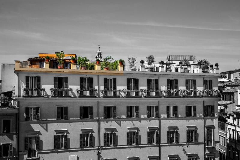 The Inn at the Spanish Steps Luxury Collection - Honeymoon Suite - image 9