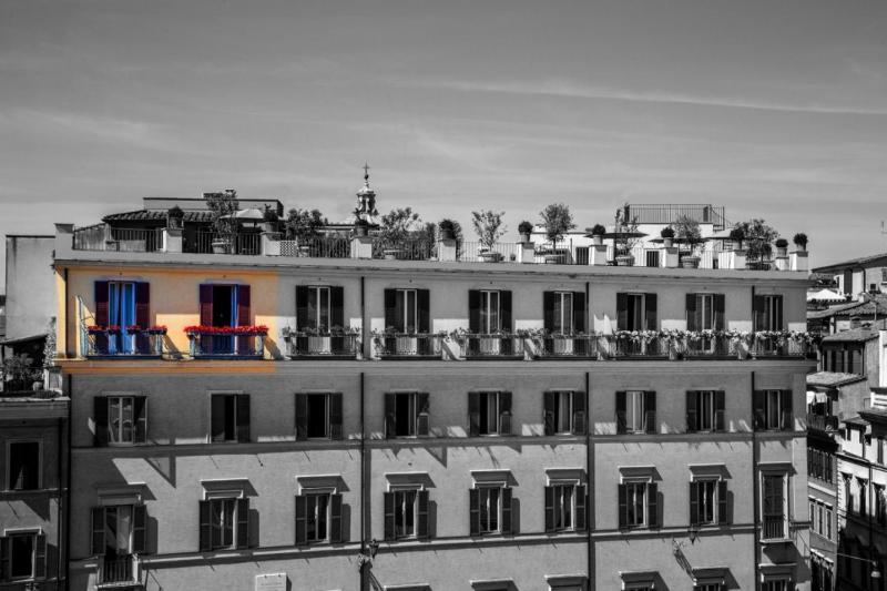 The Inn at the Spanish Steps Luxury Collection - Ambassador Apartment - image 13