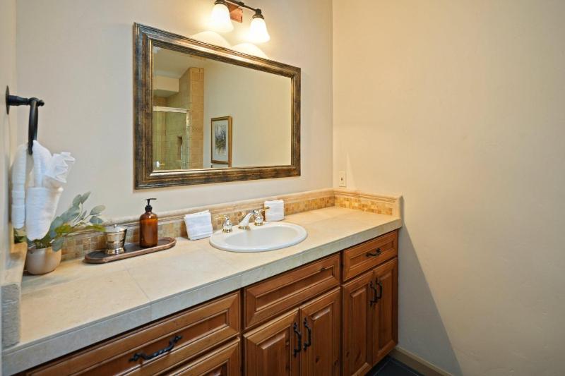 20 Red Cedar - image 10