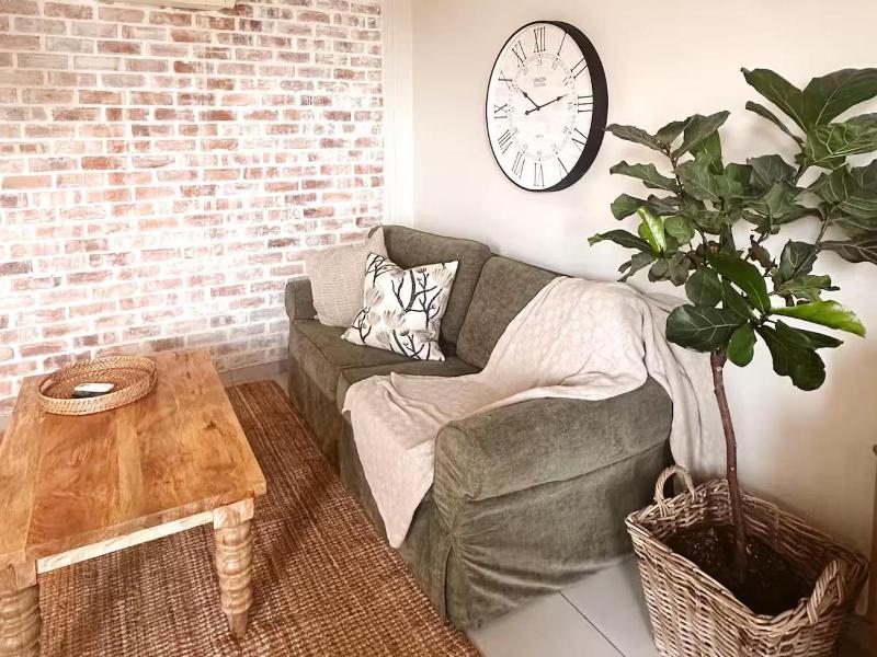 Wild Olive 65 Farmhouse Style - image 8