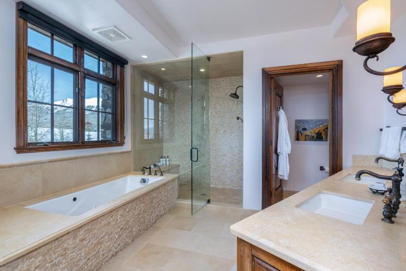 Palmyra Vista Penthouse - image 13