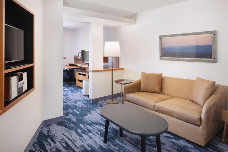 Fairfield Inn & Suites by Marriott Jacksonville Airport - image 41