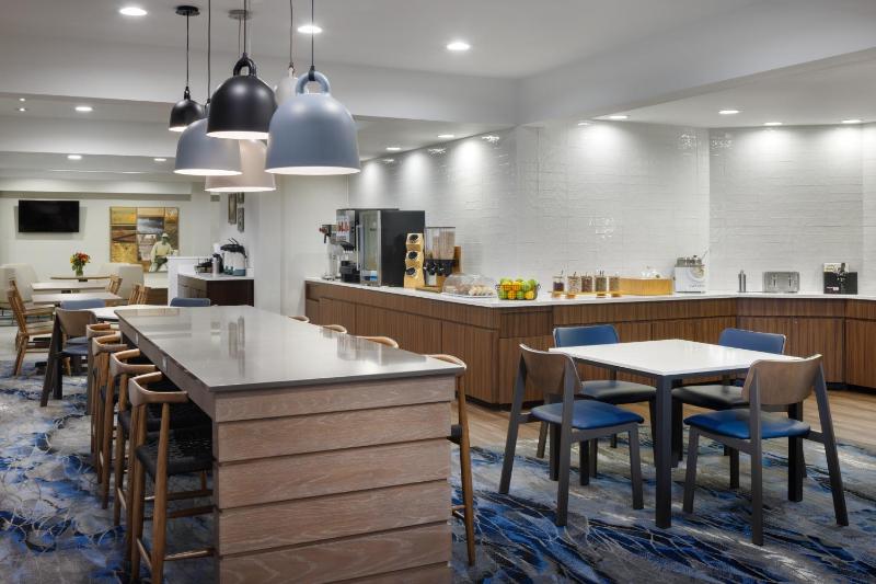 Fairfield Inn & Suites by Marriott Jacksonville Airport - image 31