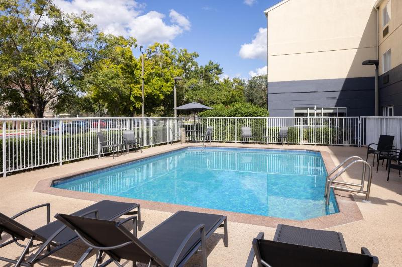 Fairfield Inn & Suites by Marriott Jacksonville Airport - image 28