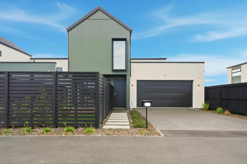 Bliss at Madras - Christchurch Holiday Home - image 15