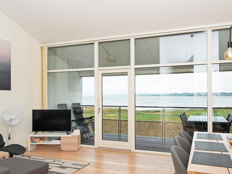 Bright Seaside Apartment in Ebeltoft - image 13