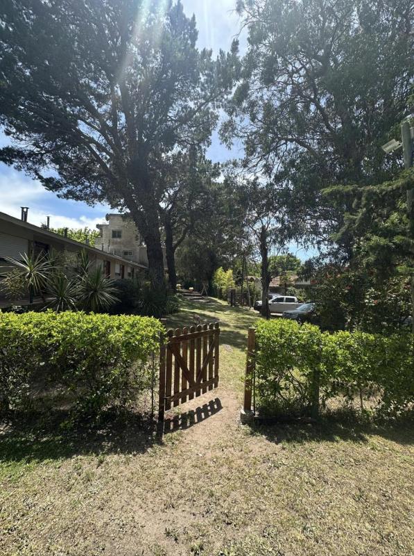 Monserrat Bungalows Con pileta y parrilla - image 13