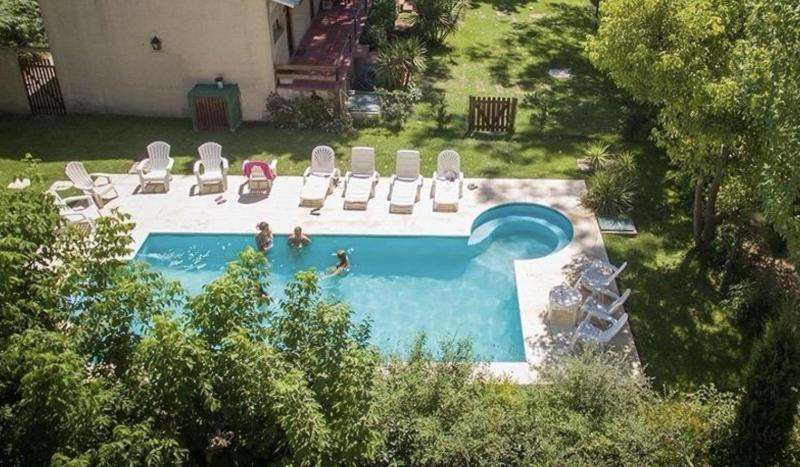 Monserrat Bungalows Con pileta y parrilla - image 18