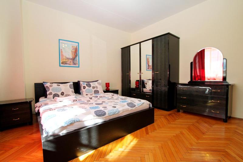 Comfort Apartment (2 Adults) - Sadovo-Triumfalnaya Street 18/20 image 3