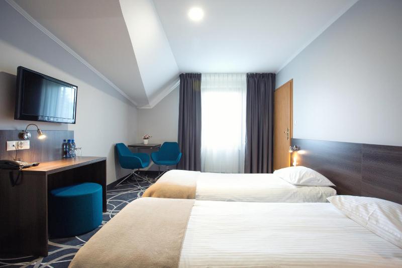 Double Room image 1