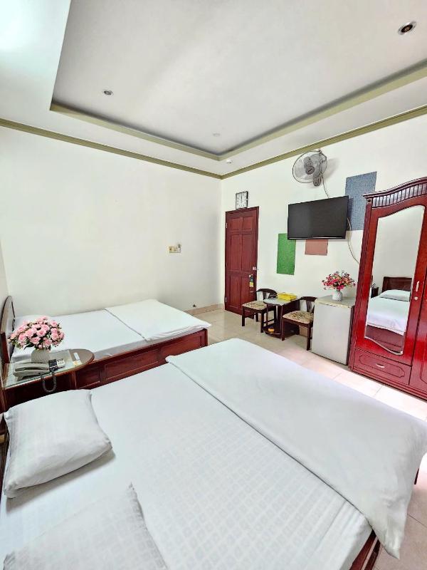 Thanh Tùng Hotel - image 15