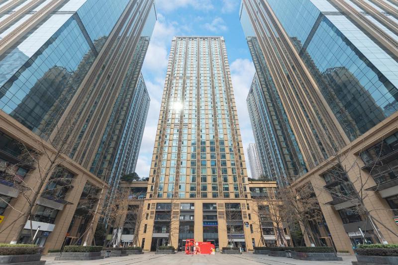 Hanting Hotel Chengdu High-Tech New Exhibition Center - image 1