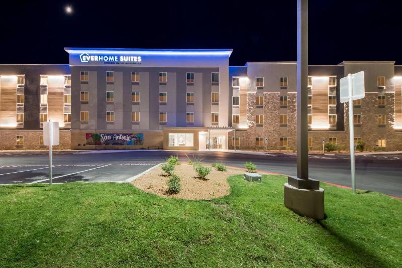 Everhome Suites San Antonio Lackland near SeaWorld by Choice Hotels - image 16