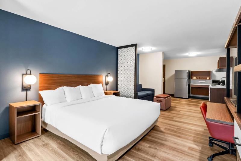 Everhome Suites San Antonio Lackland near SeaWorld by Choice Hotels - image 45