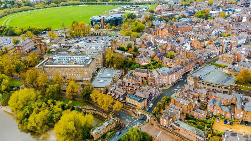 Riverside Studios in the Centre of Chester - image 49