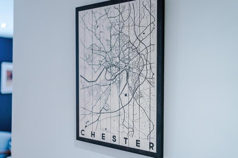 Riverside Studios in the Centre of Chester - image 42