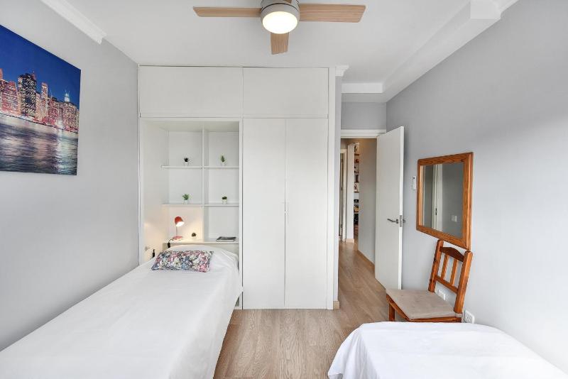 Sole Beachstay Las Canteras by VillaGranCanaria - image 26
