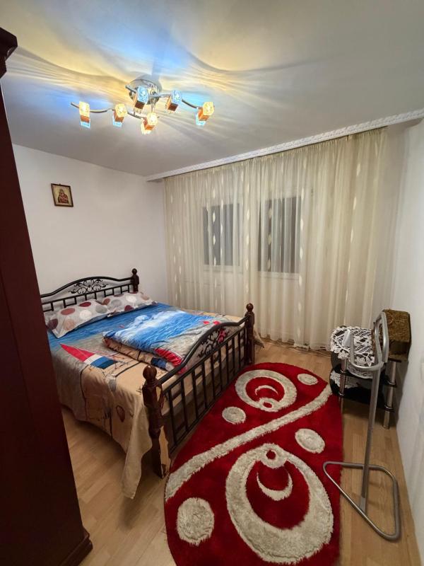 Apartament in Craiova - image 1