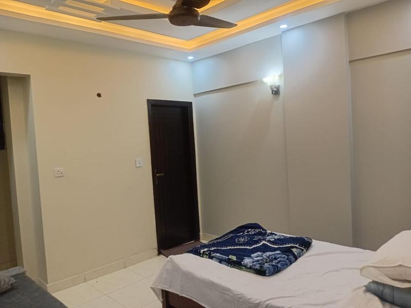 Star Residence - image 4