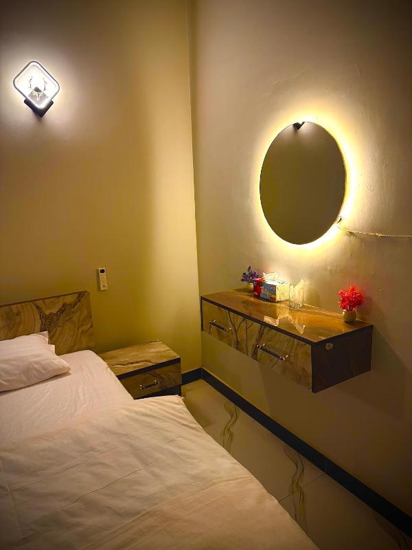Nizam guest house - image 12