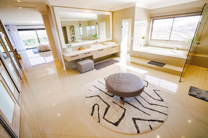 Langebaan Country Estate - image 4