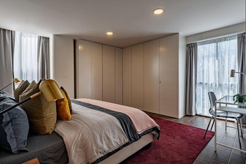 Private Balcony Home with Parking - image 4