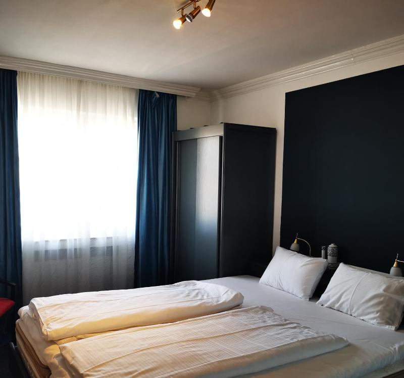 Hotel Merian - image 11