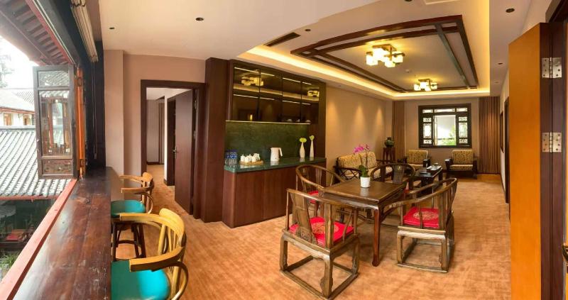 Lijiang Wangfu Hotel - image 45