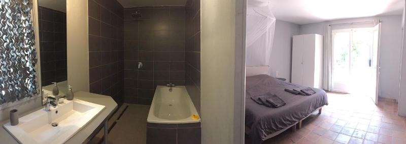 Deluxe Double or Twin Room image 1