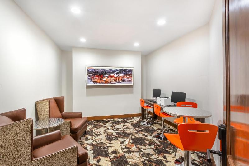 Hilton Grand Vacations Club Sunrise Lodge Park City - image 4