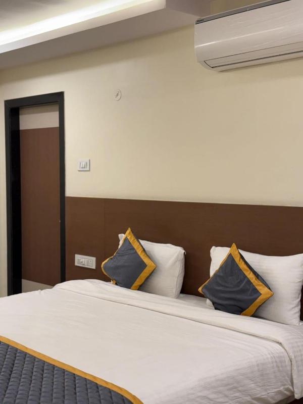 DVR GRAND-AC Rooms - image 8