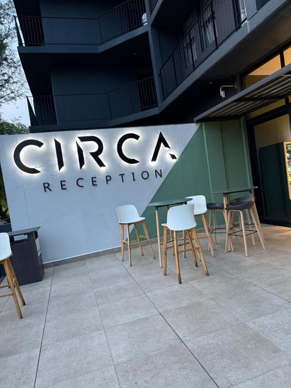 Circa apartment hotel - image 14